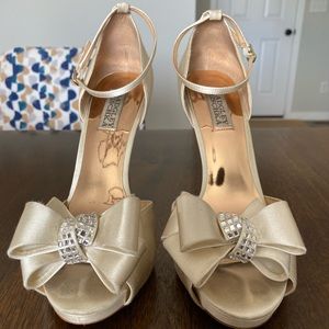 Badgley Mischka Heels